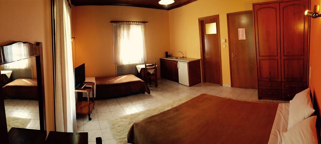 Dipla Sto Potami Hotel Chani Terevou Luaran gambar