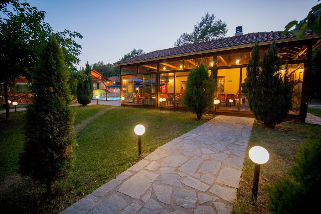 Dipla Sto Potami Hotel Chani Terevou Luaran gambar
