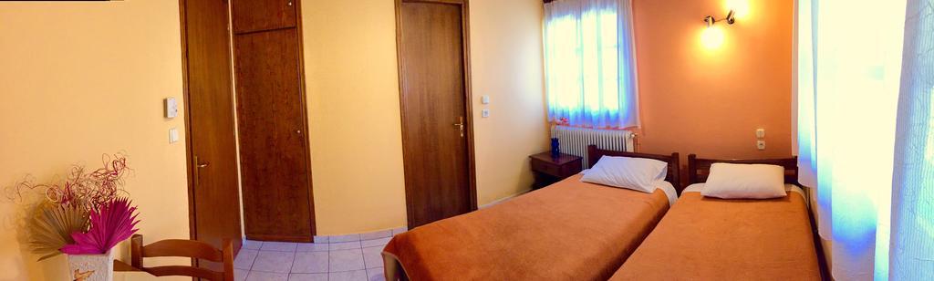 Dipla Sto Potami Hotel Chani Terevou Luaran gambar