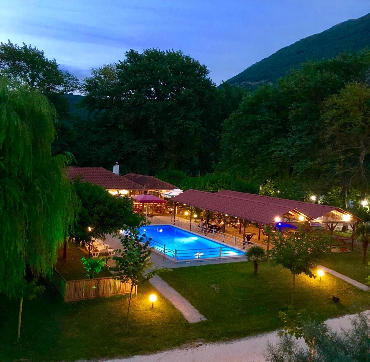 Dipla Sto Potami Hotel Chani Terevou Luaran gambar